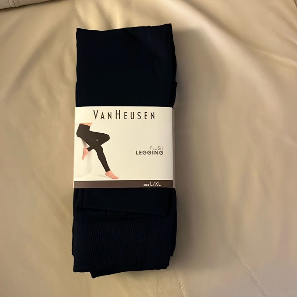 Navy blue leggings